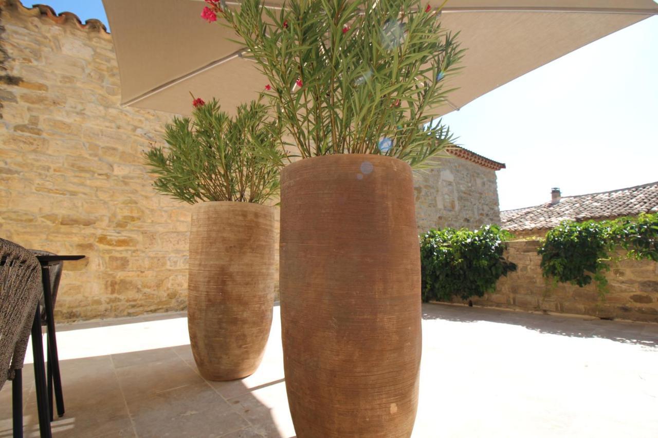 La Maison Des Vendangeurs - Table D'Hotes Le Soir Du Jeudi Au Dimanche- Jacuzzi - Balneo Spa - Acces Piscine Pour Toutes Les Chambres Sauf Studio Coquet- Piscine De Mai A Mi-Octobre Martignargues Εξωτερικό φωτογραφία