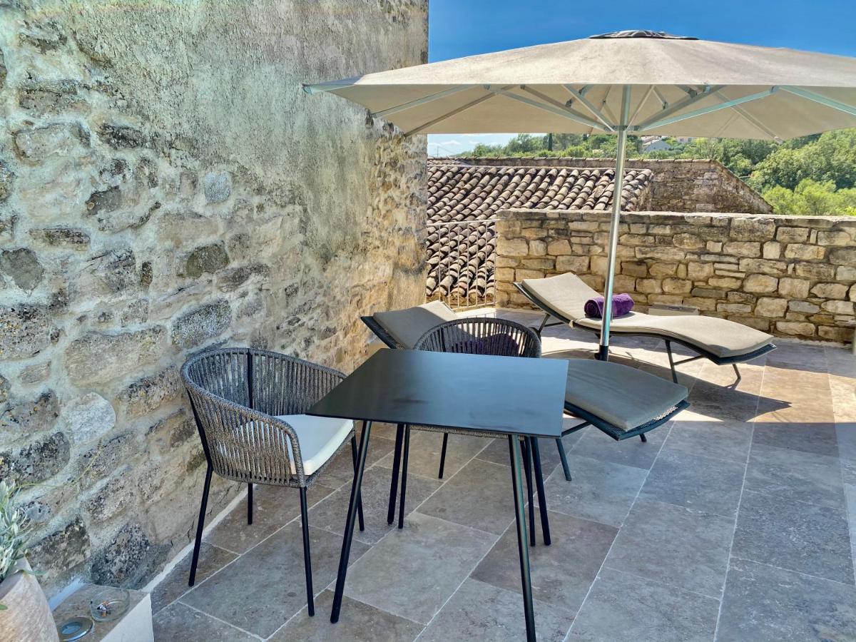 La Maison Des Vendangeurs - Table D'Hotes Le Soir Du Jeudi Au Dimanche- Jacuzzi - Balneo Spa - Acces Piscine Pour Toutes Les Chambres Sauf Studio Coquet- Piscine De Mai A Mi-Octobre Martignargues Εξωτερικό φωτογραφία
