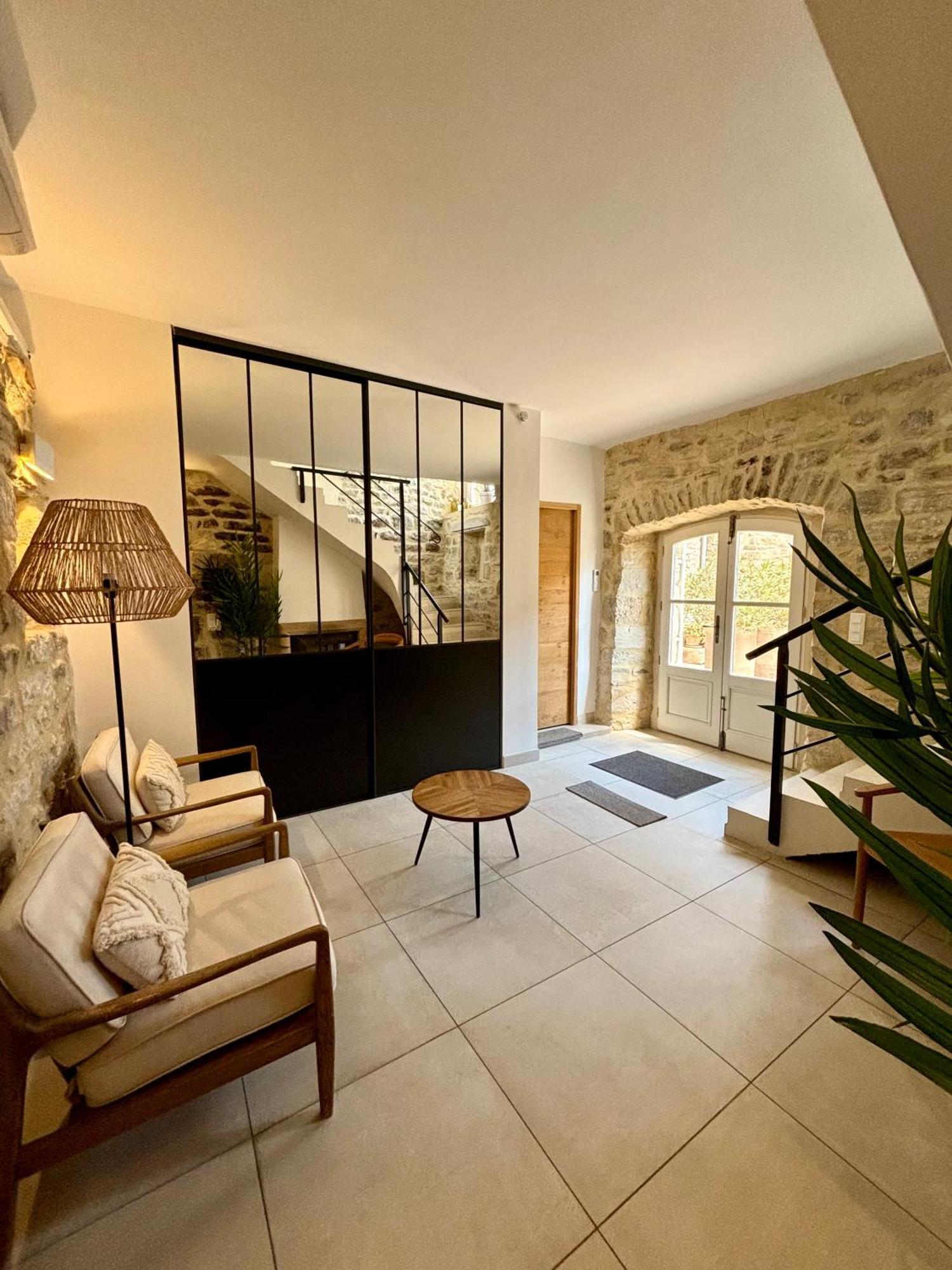 La Maison Des Vendangeurs - Table D'Hotes Le Soir Du Jeudi Au Dimanche- Jacuzzi - Balneo Spa - Acces Piscine Pour Toutes Les Chambres Sauf Studio Coquet- Piscine De Mai A Mi-Octobre Martignargues Εξωτερικό φωτογραφία